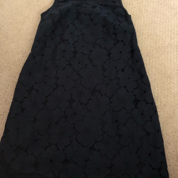 Banana Republic Eyelet Dress - Picture 4 of 11